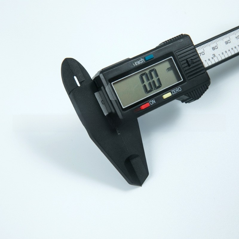 Elektronischer Digitaler Messs – Body Jewelry Measurements Bewertung und Preis